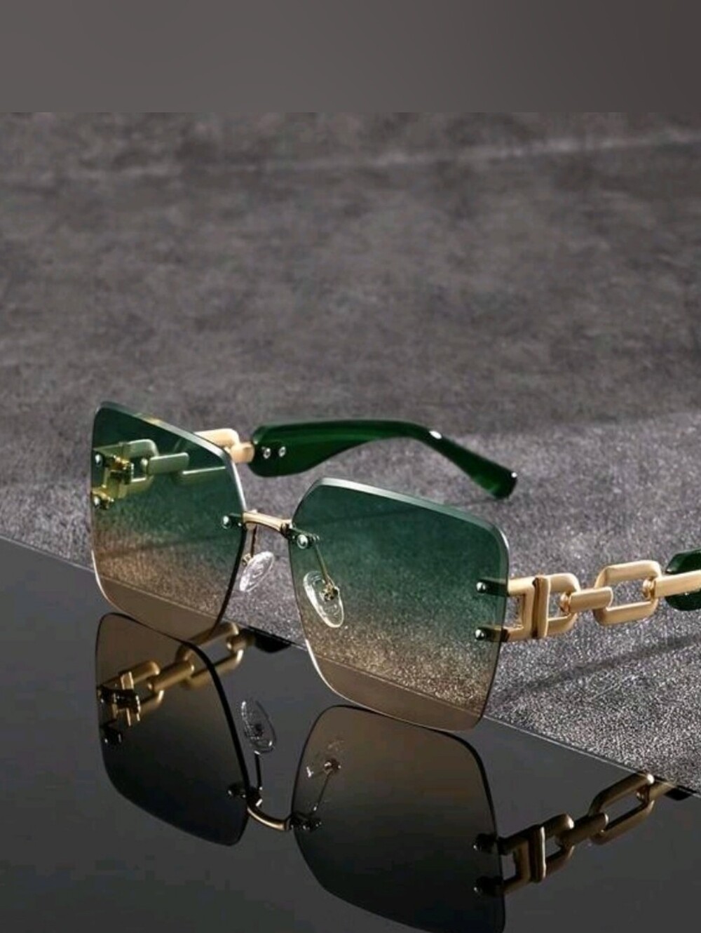 Women Square Frame Chain Green Two Tone Color Sunglasses